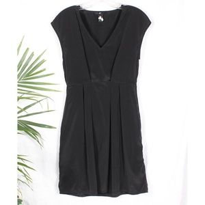 H&M Black V-Neck Empire Waist Short Mini Dress
